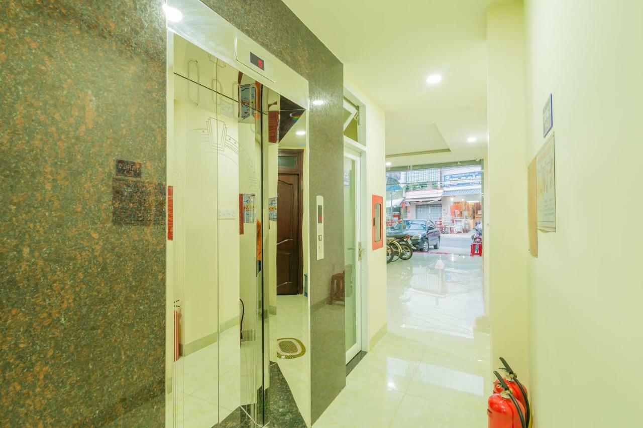 Oyo 176 374 Hotel Nha Trang Eksteriør bilde